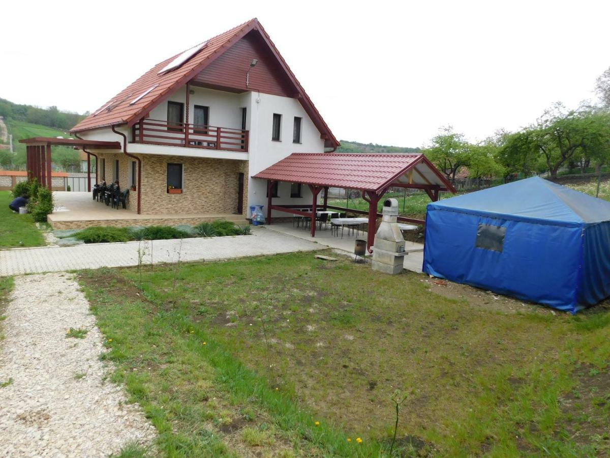 Pensiunea Agroturistica Havanna Villa Zalau Exterior photo